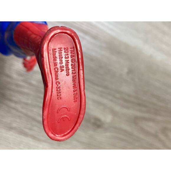 Marvel Spider-Man 12" Action‎ Figure Hasbro Titan Hero Series 2013 - Picture 3 of 11